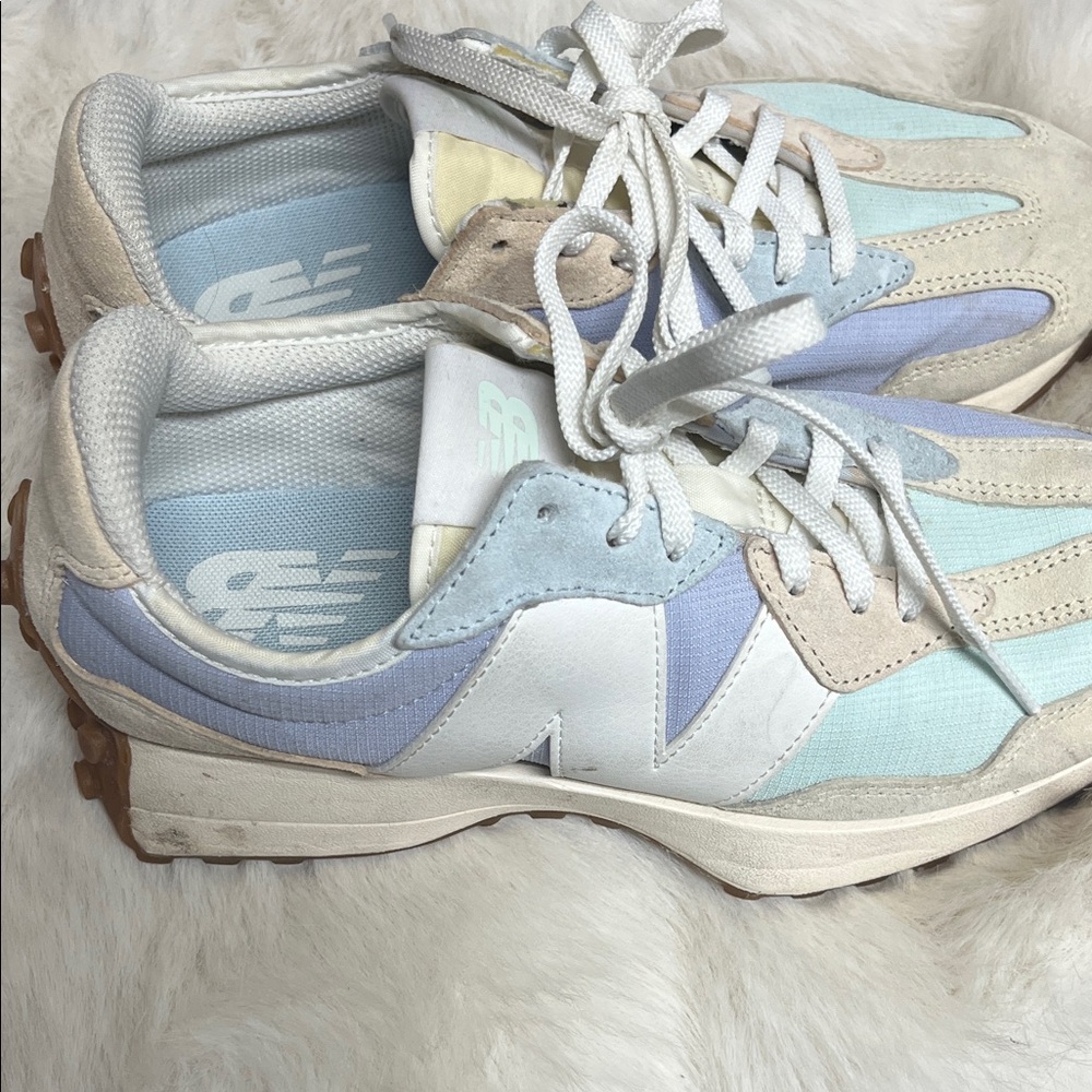 New Balance Women’s 327 Pastel Multi Lace-Up Sneakers - Light Blue/Gray